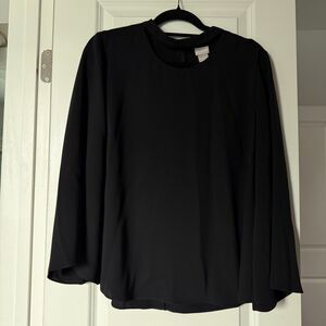 Chico's Women Blouse Sz 2 (US 12/14) Black Crew Neck Flare Bell Long Sleeves